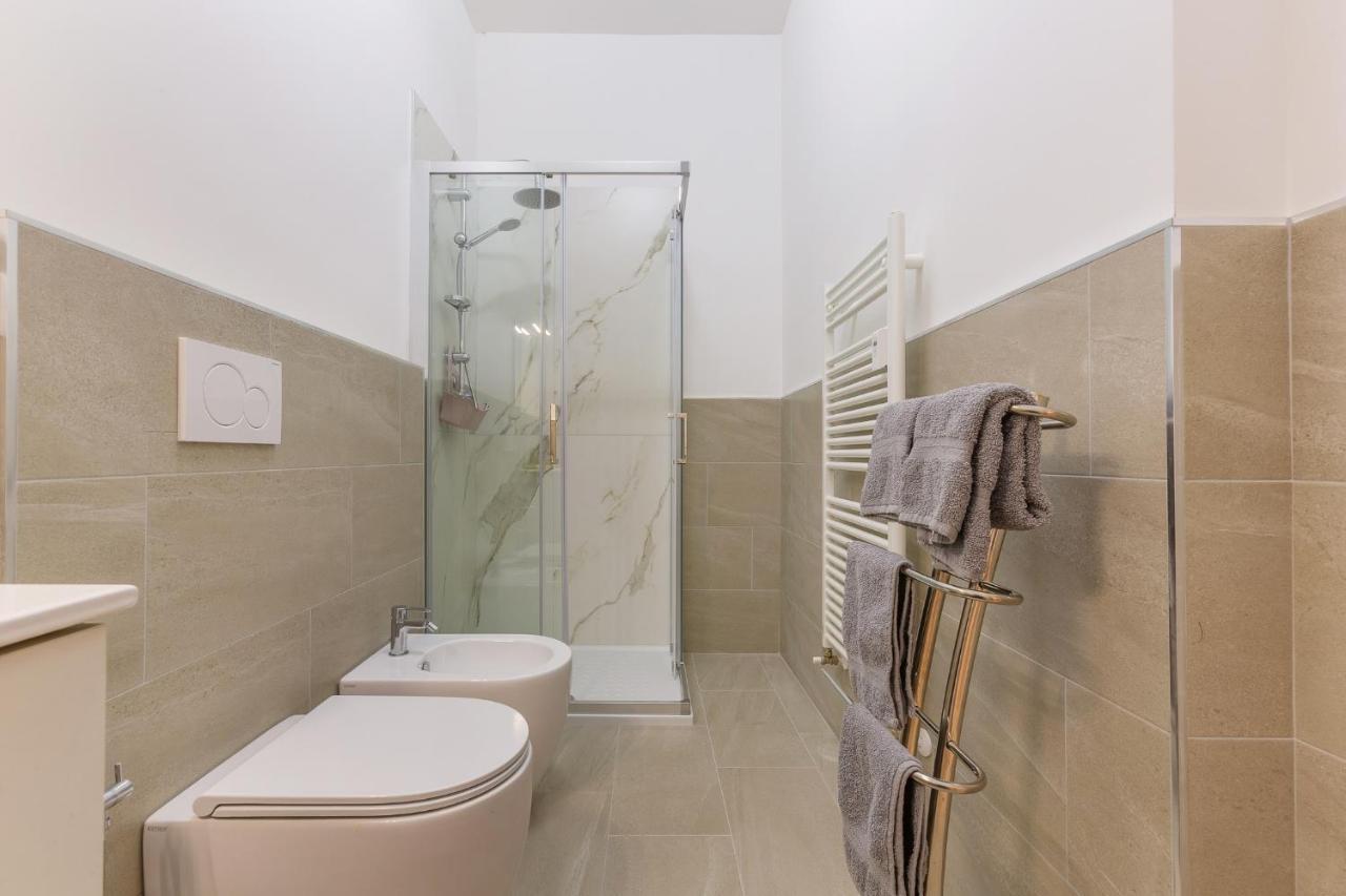 San Donato Fiere Essential Apartment W/Parking Bologna Kültér fotó