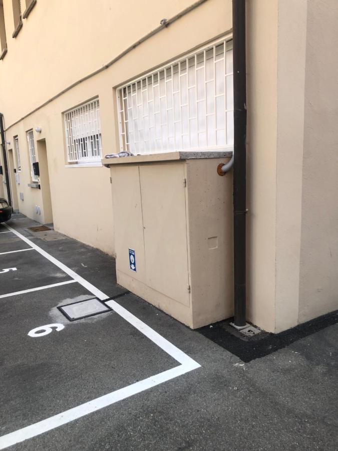 San Donato Fiere Essential Apartment W/Parking Bologna Kültér fotó